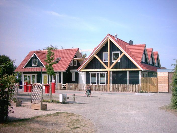 Houten Clubhuis Finnhouse 3128 Renesse