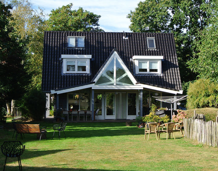 logbouw 3782 Bergen NH Finnhouse